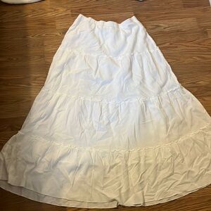 white brandi Melville tiered maxi skirt